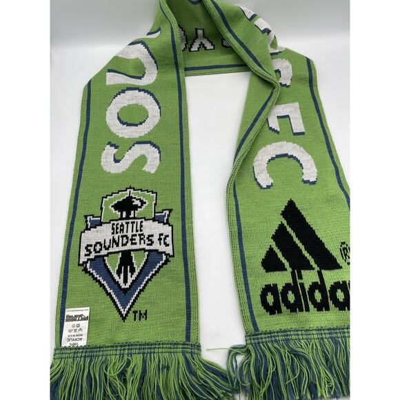 Seattle Sounders 100% Acrylic FC Adidas Scarf Ruffneck Green Space Needle - Picture 2 of 3